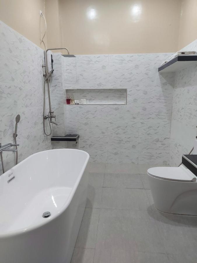 B&S Orchids Suites Hotel ディポログ エクステリア 写真
